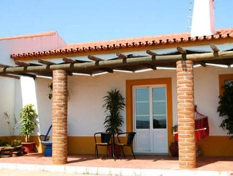 Monte Santa Catarina — 4-Star Luxury Hotel in Reguengos De Monsaraz, Portugal