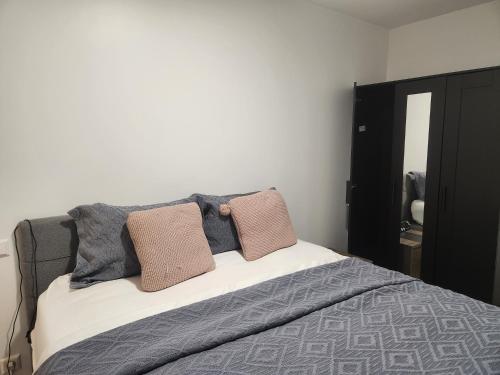 Nike Pallas 2 Beds