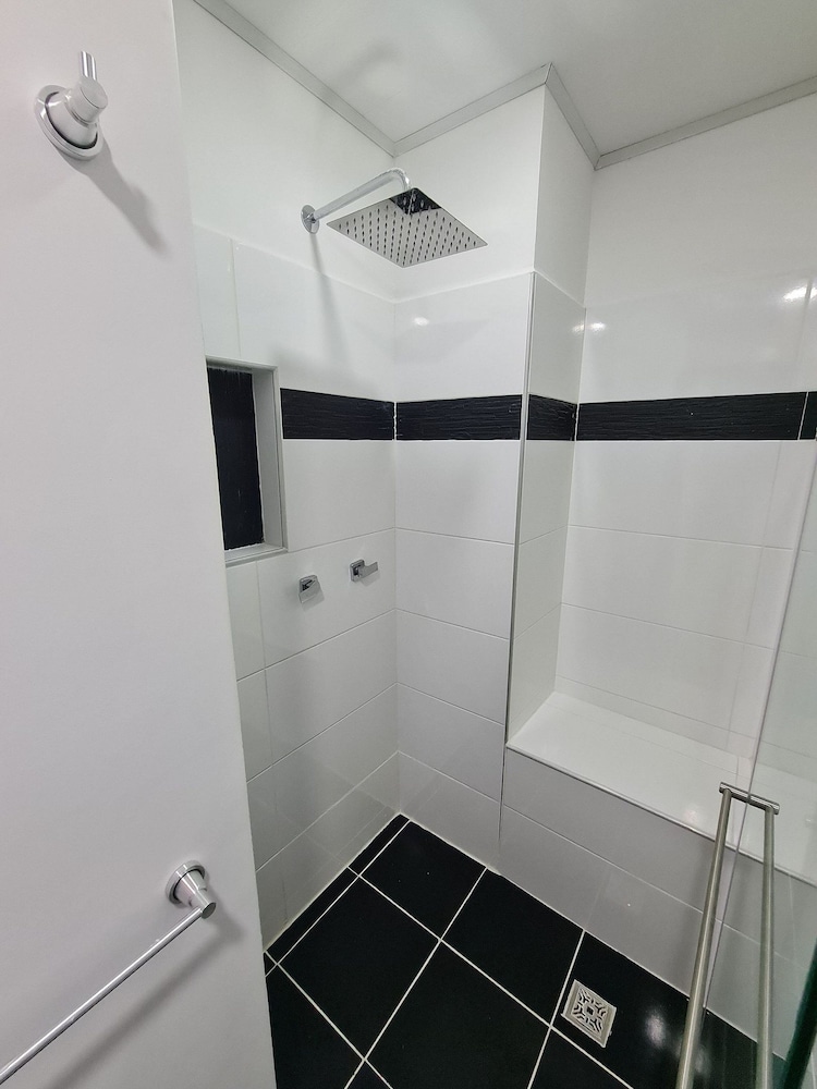 404 Moderno Aparta Suite en Versalles Tipo Loft Cali Tower Suites & Lofts in Cali, Colombia