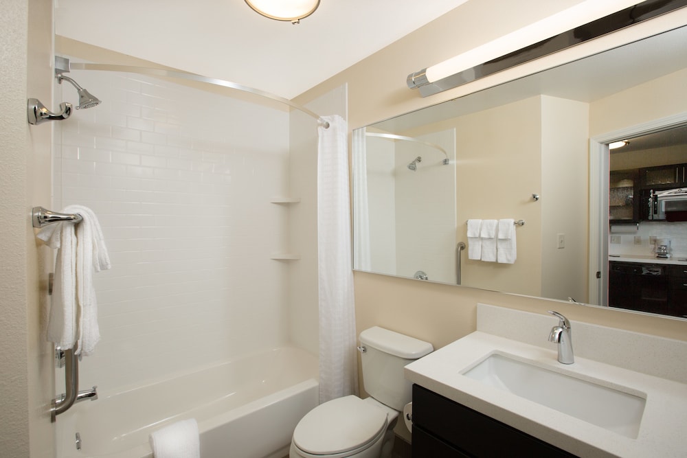 Candlewood Suites Omaha Millard Area by IHG - photo 23