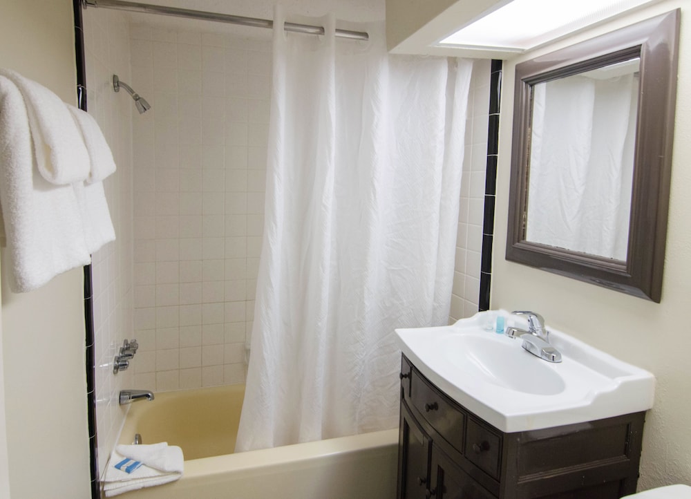 Ocean Inn - photo 12