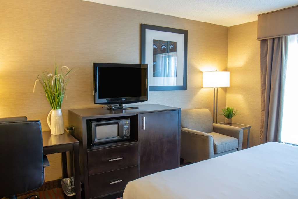 Country Inn & Suites by Radisson Garden City KS - photo 3