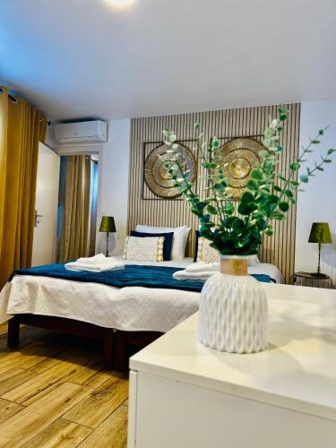 Cantinho das Pedras — 4-Star Luxury Hotel in Funchal, Portugal