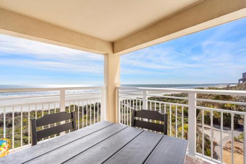 5120 Windswept Villa by Akers Ellis Rentals — 4-Star Luxury Hotel in Kiawah Island, United States