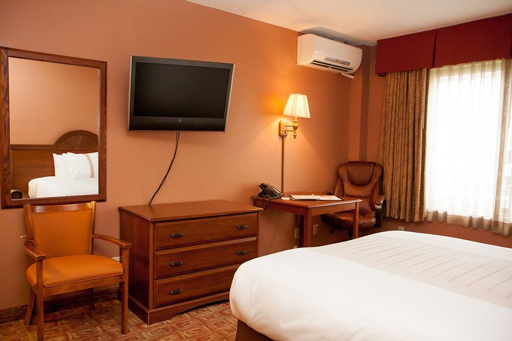 Norland Inn and Suites Roseau - photo 10