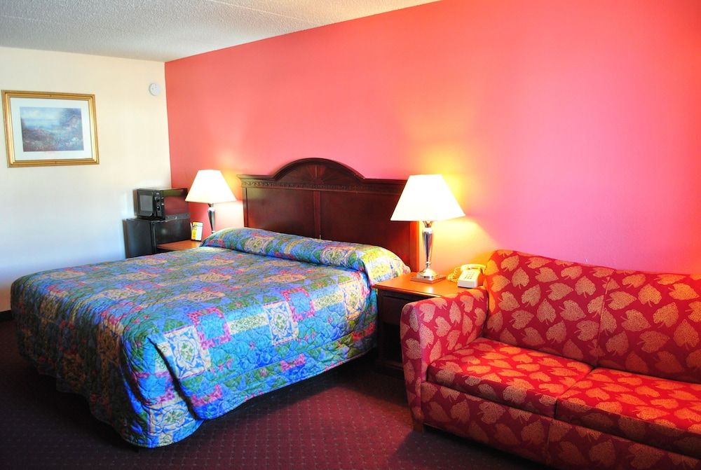 Coconut Grove Motor Inn - photo 19