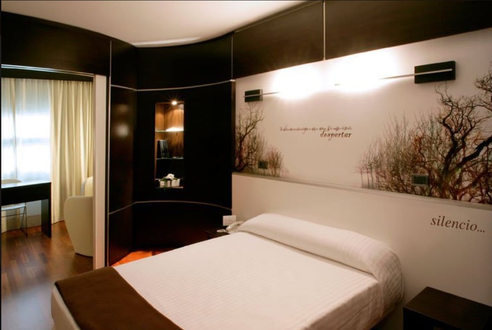 Hotel Europa — Utebo
