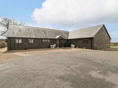 Rectory Farm Lodge — 4-Star Luxury Hotel in Yeovil, United Kingdom