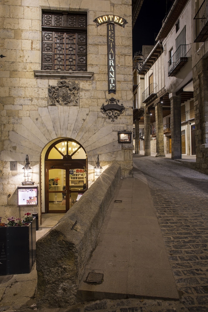Hotel Cardenal Ram — Morella — photo 2