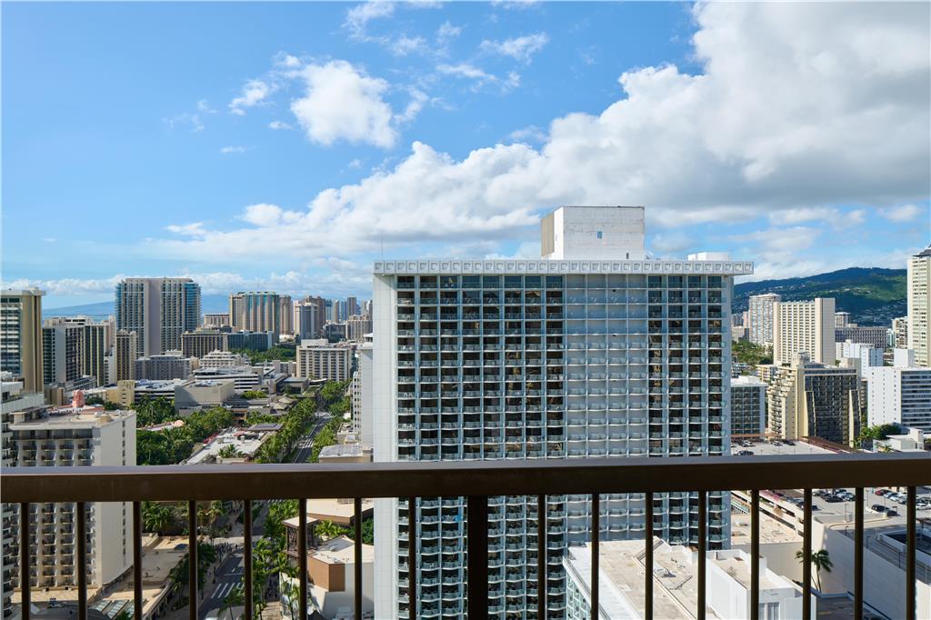 Hyatt Regency Waikiki Beach Resort & Spa - photo 120