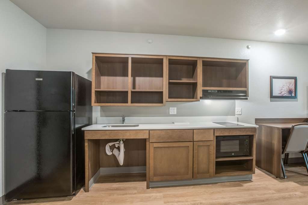 WoodSpring Suites Atlanta McDonough - photo 17