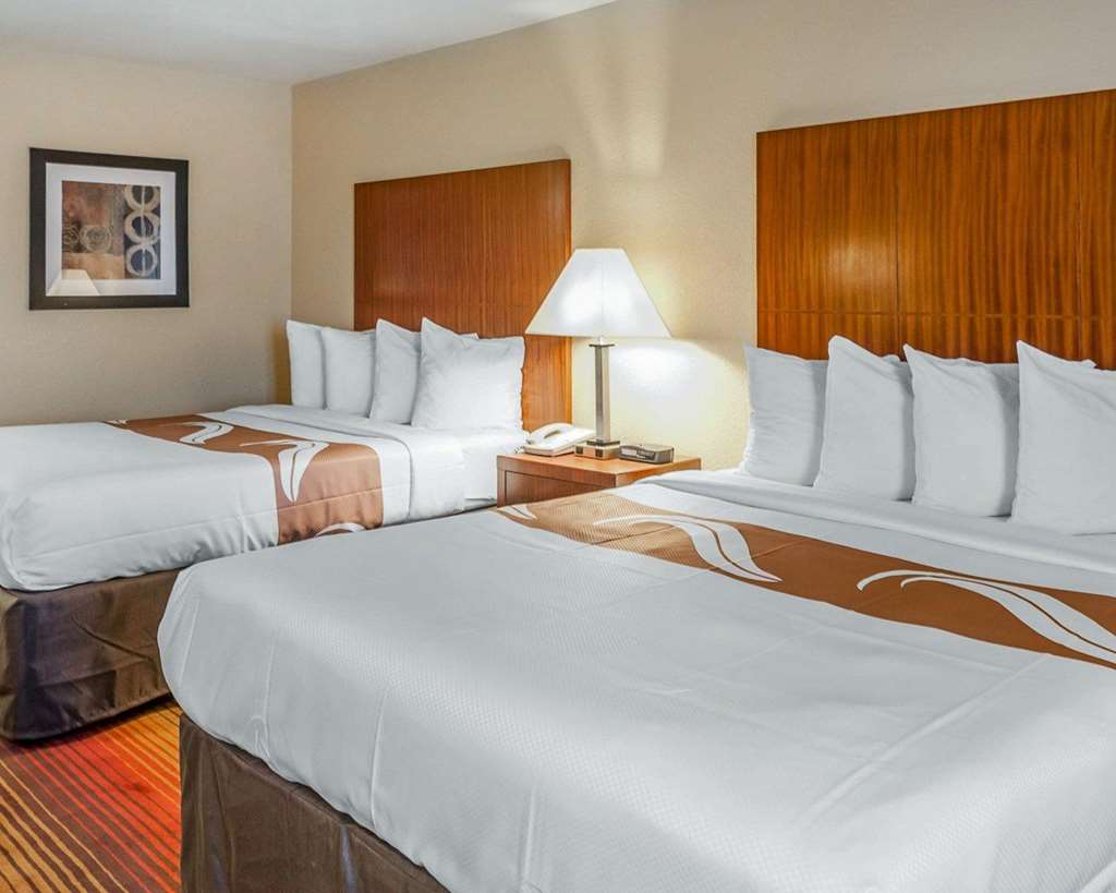 Quality Inn & Suites Albuquerque West - photo 11