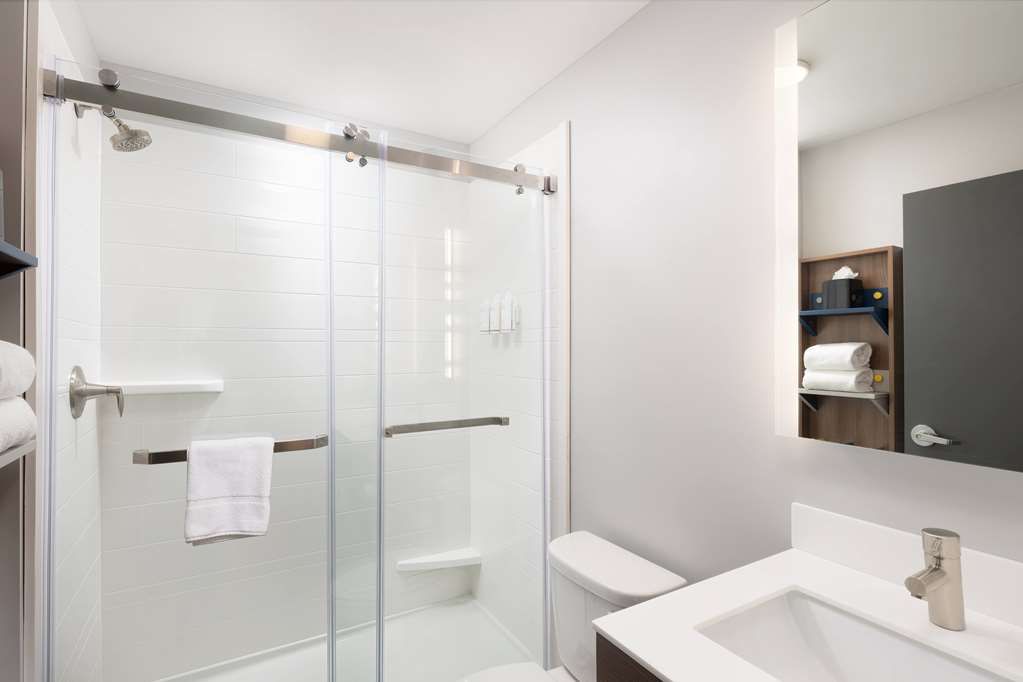 Microtel Inn & Suites by Wyndham Macedon - photo 32