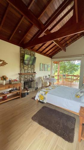 Chalé Jacarandá - carbon neutral hotel in Unknown City