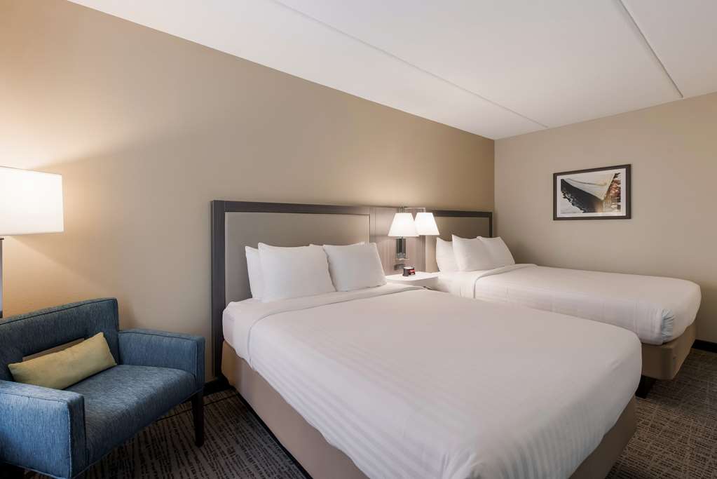 Best Western Holiday Lodge - photo 3