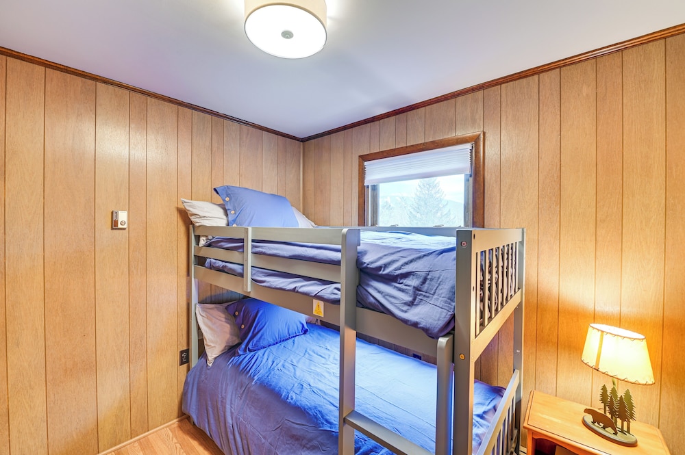 Vacation Rental Home 2 Mi to Windham Mountain - photo 4