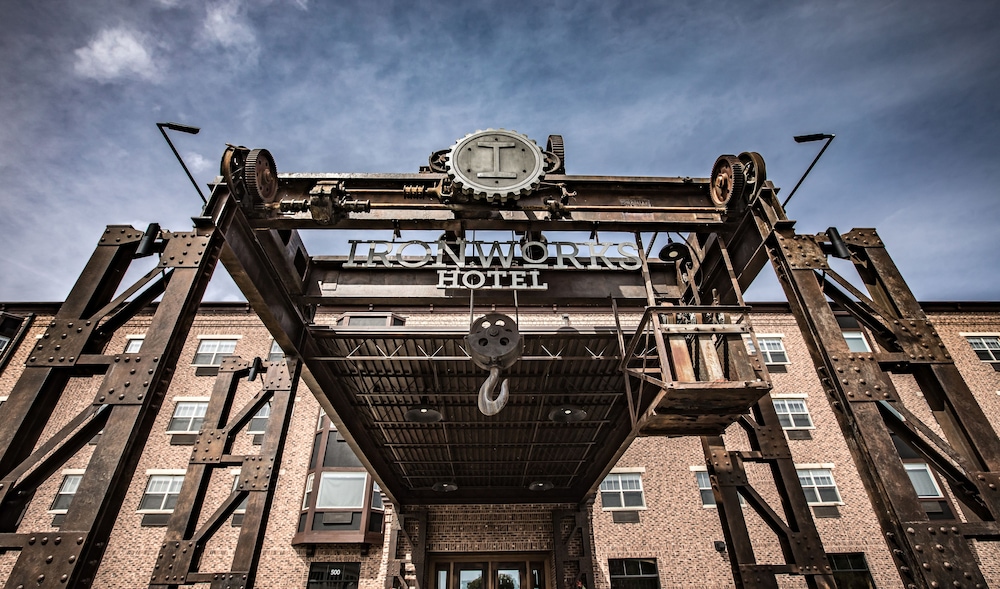 Ironworks Hotel - photo 48