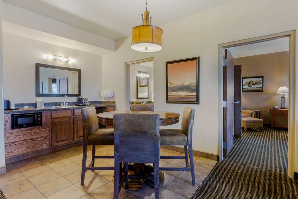 Best Western PLUS Bryce Canyon Grand Hotel - photo 16