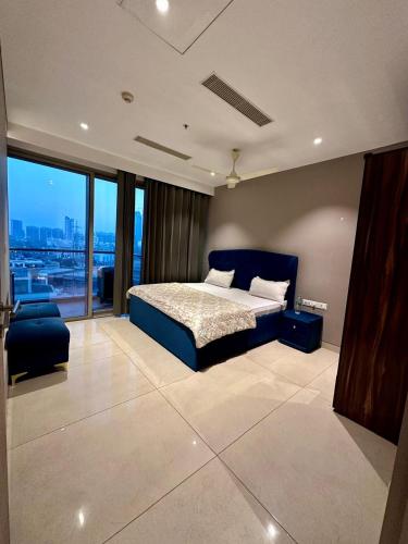 Luxe jacuzzi studio key 2