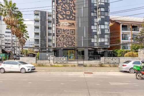 Moda Condo Nimman 609 Super Deluxe Mountain View next to MAYA — 4-Star Luxury Hotel in Chiang Mai, Thailand