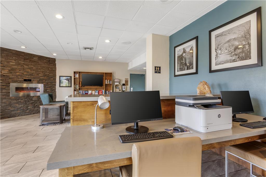 Best Western InnSuites Tucson Foothills Hotel & Suites - photo 106