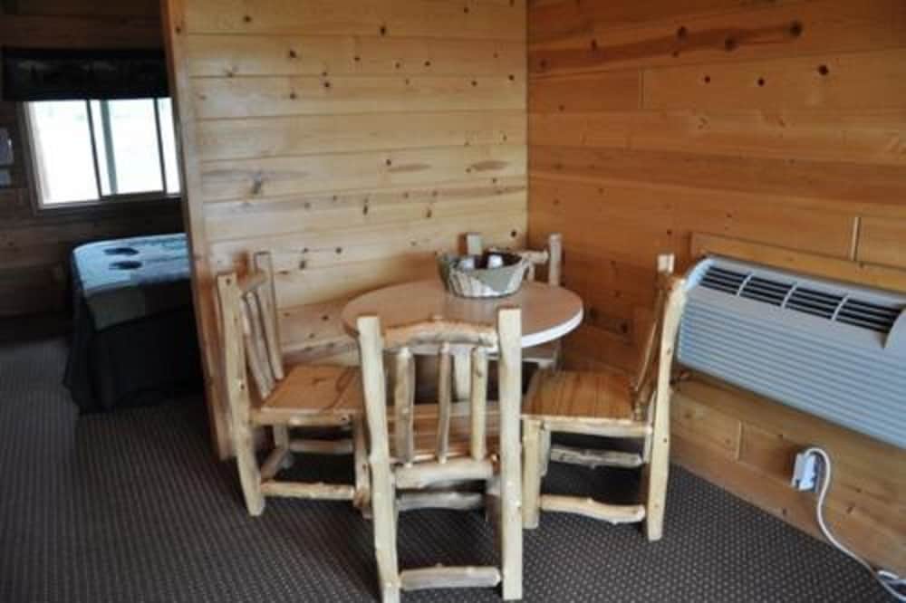 Bryce Country Cabins - photo 23