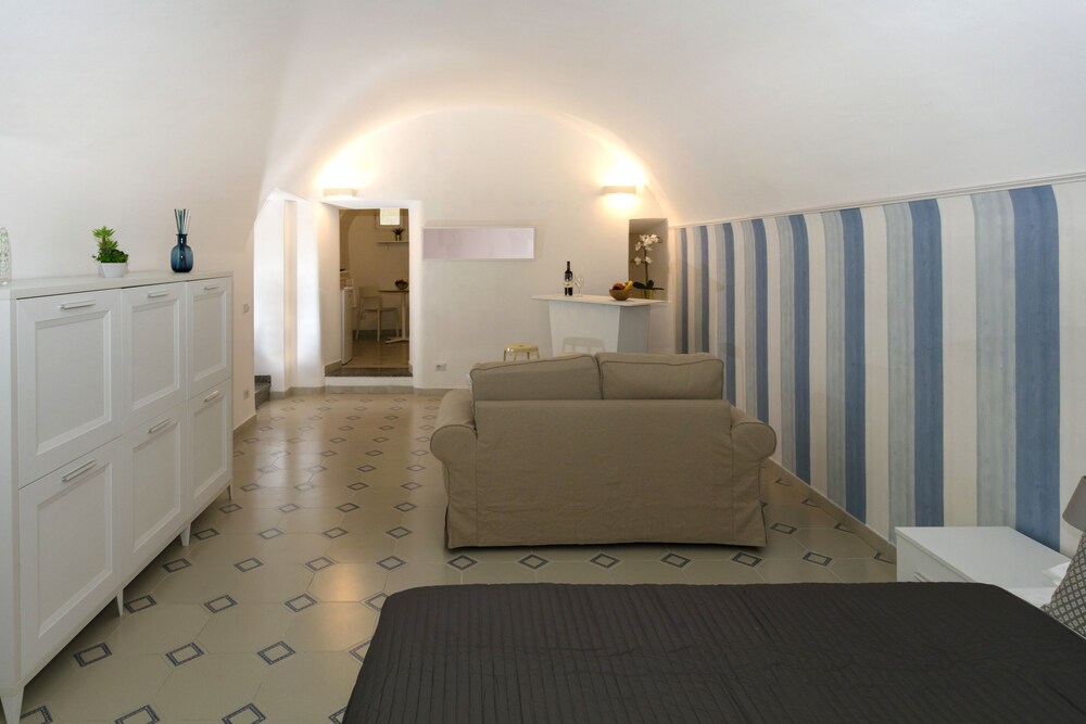 To Be Capri — Capri — photo 4