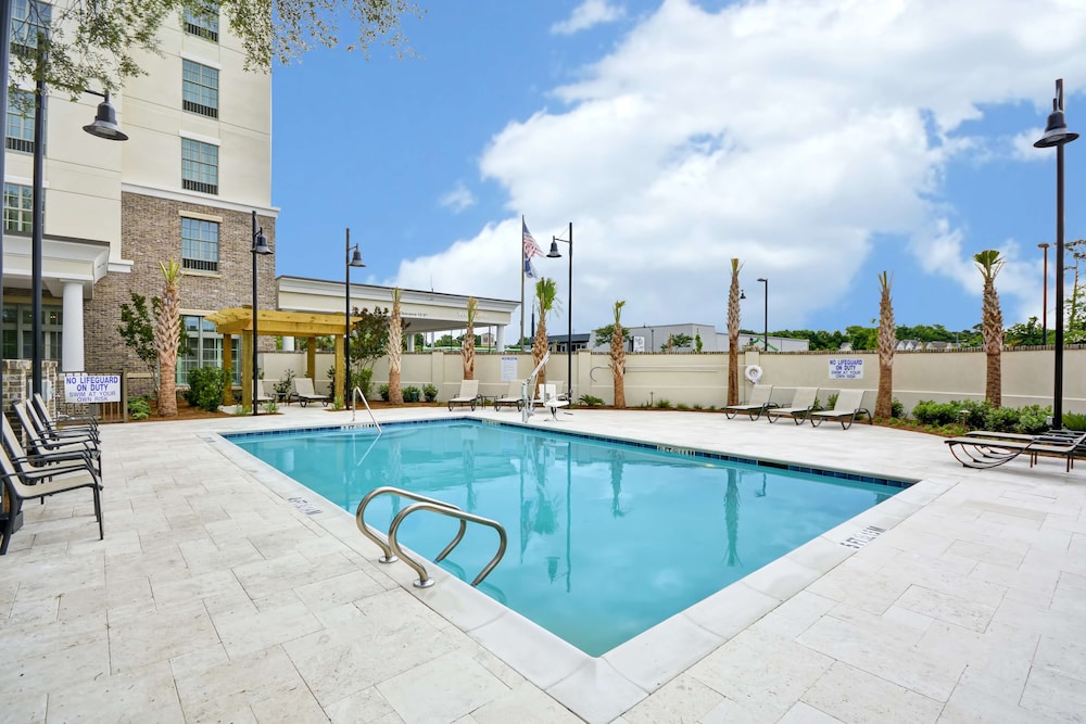 Hampton Inn & Suites Charleston Airport - photo 38