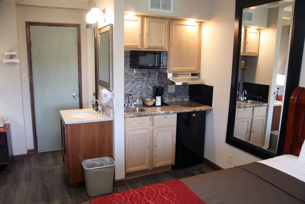 South T Motel - photo 37