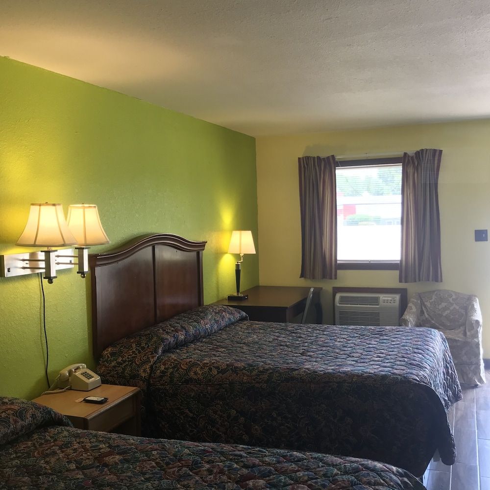 Linder Motor Lodge - featured photo