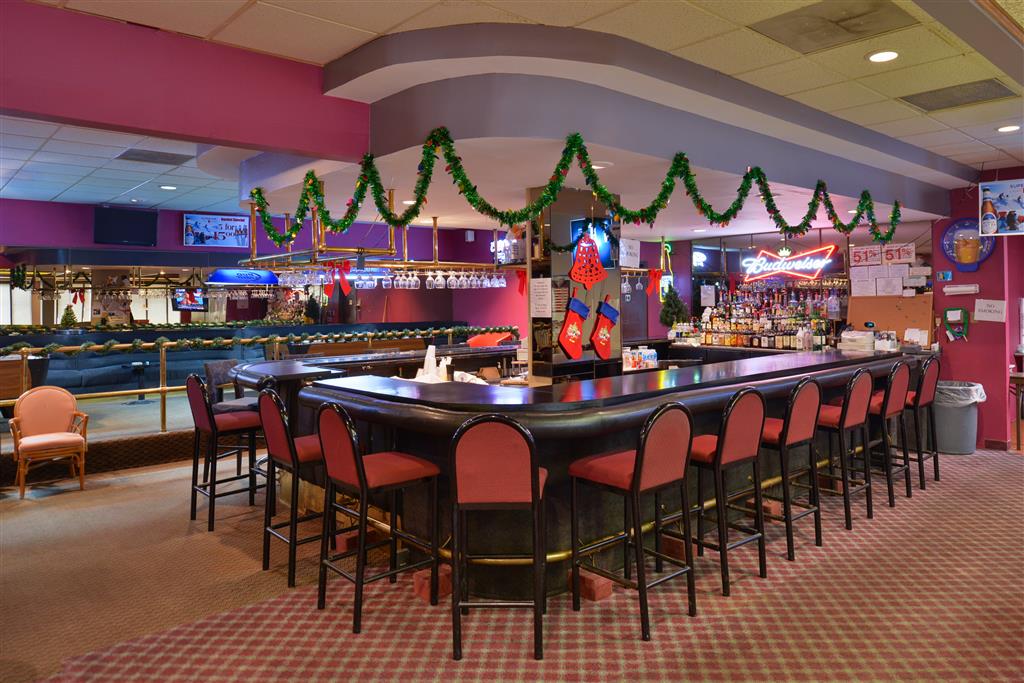 Americas Best Value Inn & Suites Victoria - photo 13