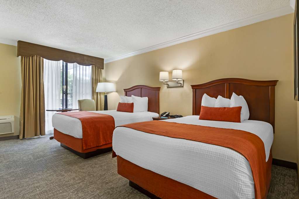 Best Western Plus Burlington - photo 11
