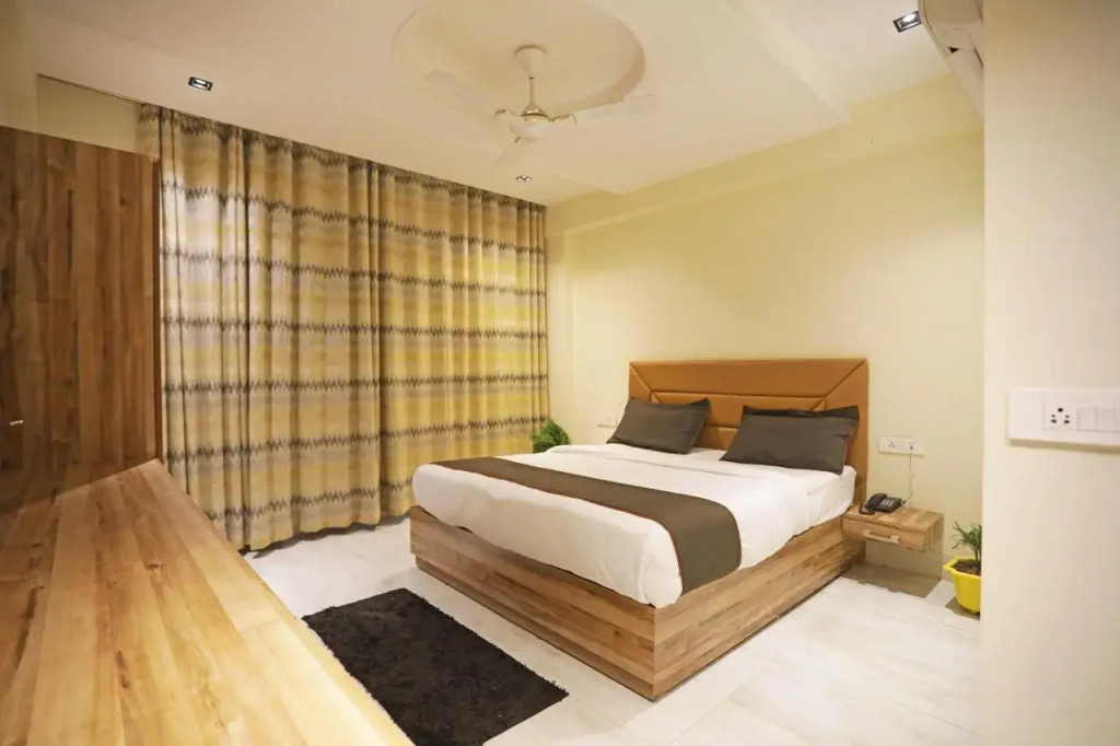 Hotel Goodluck Suites Near Delhi Airport in New Delhi, India