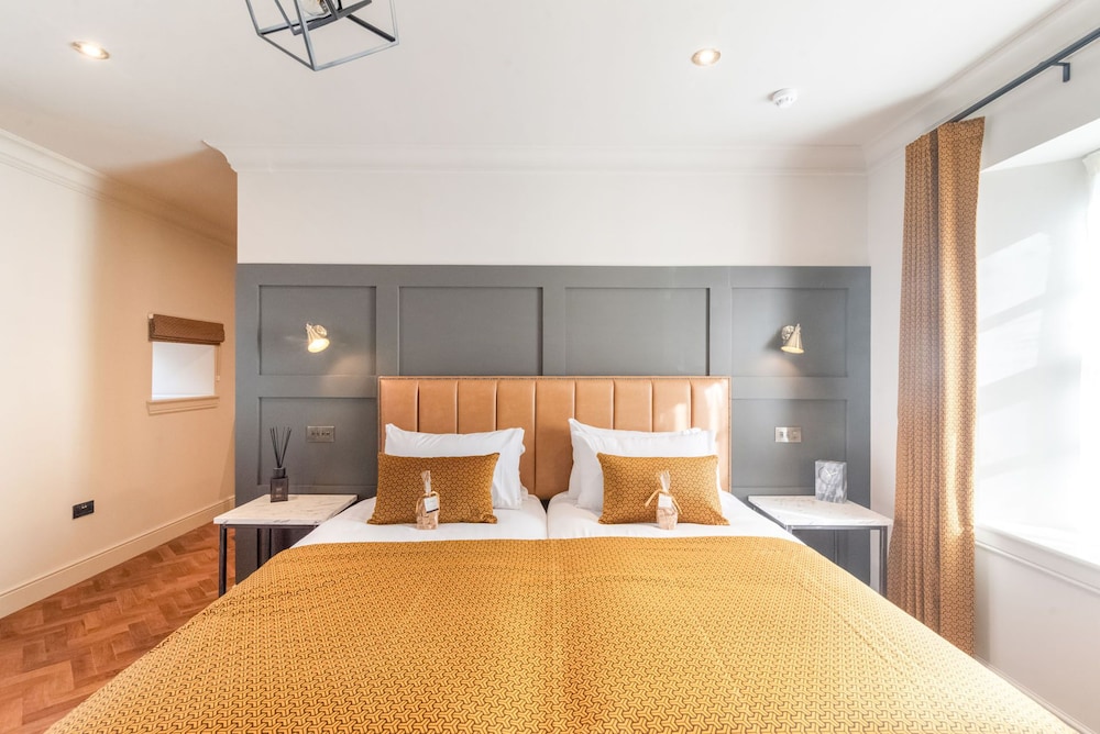 King Street Aparthotel — Stirling