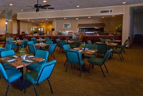 SeaPort Marina Hotel - photo 8