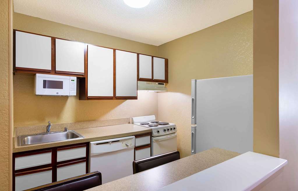 Extended Stay America Select Suites Atlanta Alpharetta Norpt - photo 23