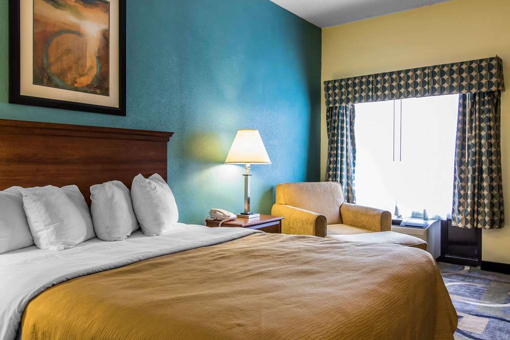Quality Inn & Suites Memphis East - photo 19