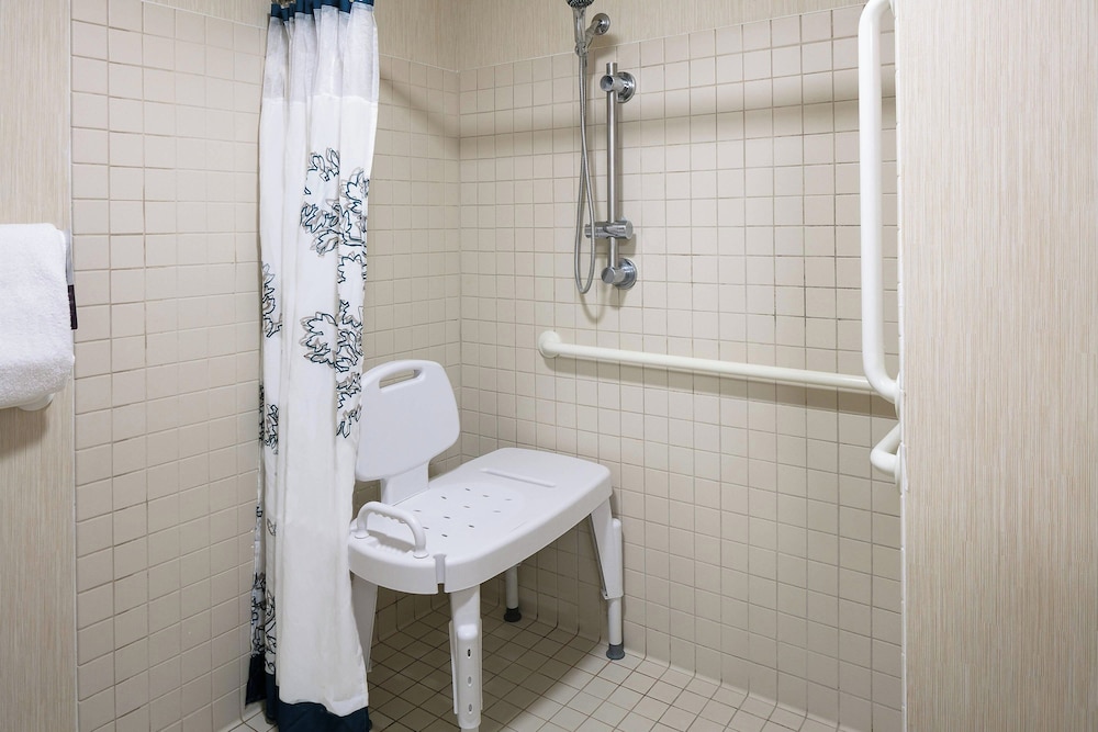 Residence Inn by Marriott Lincoln South - photo 19
