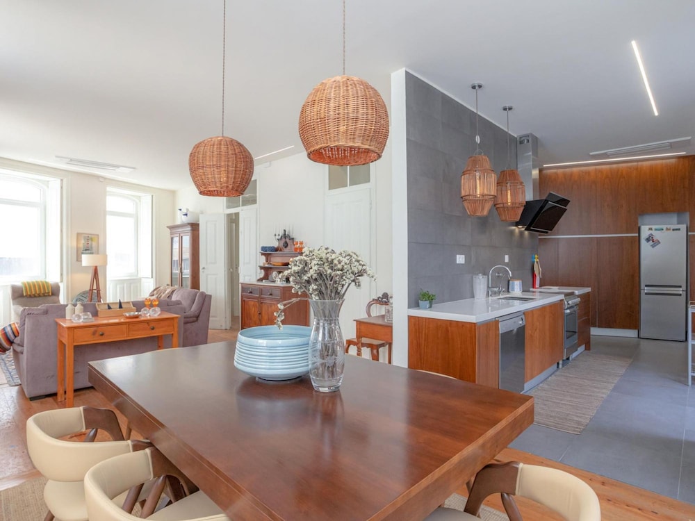 Casa do Poeta — 4-Star Luxury Hotel in Figueira Da Foz, Portugal