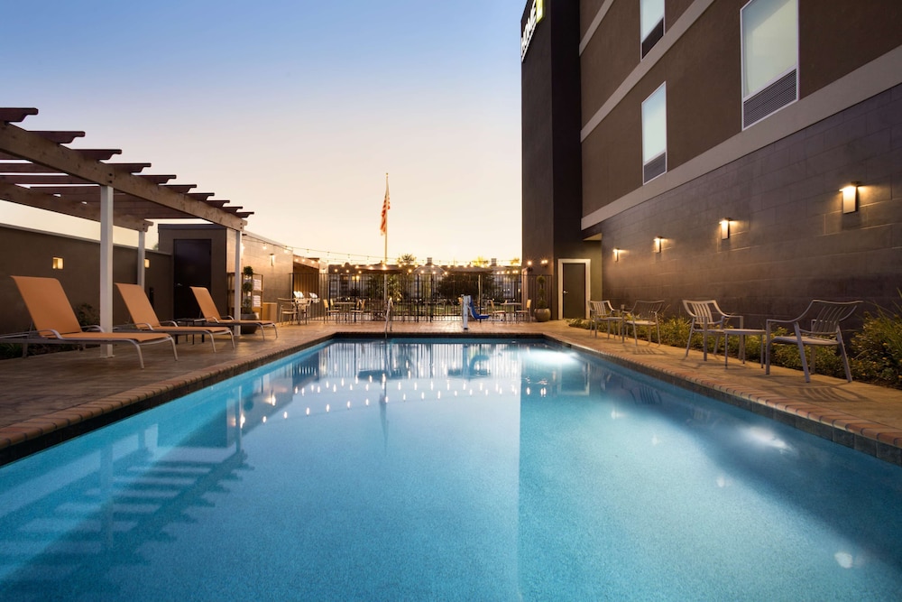 Home2 Suites by Hilton Houston Webster - photo 37