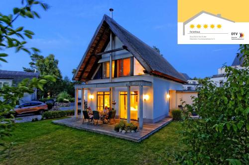 Lotsenstieg 03 — 5-Star Luxury Hotel in Kroeslin, Germany