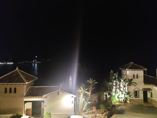 Casa Junto al Mar — 4-Star Luxury Hotel in La Herradura, Spain