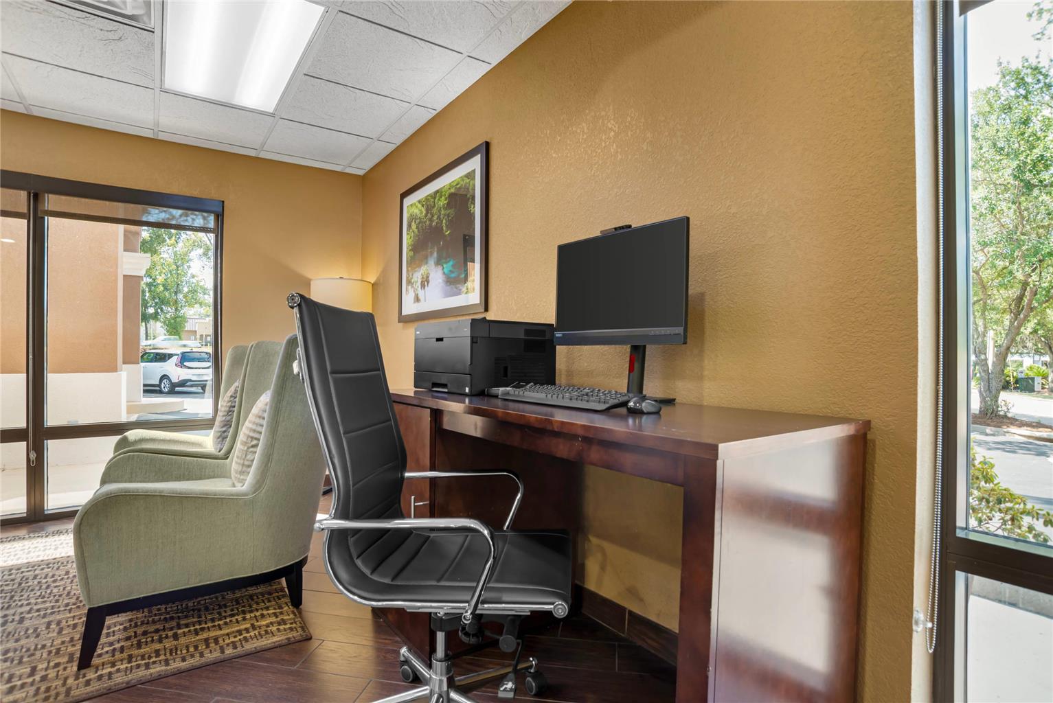 Comfort Suites Tallahassee Capitol University Area - photo 33