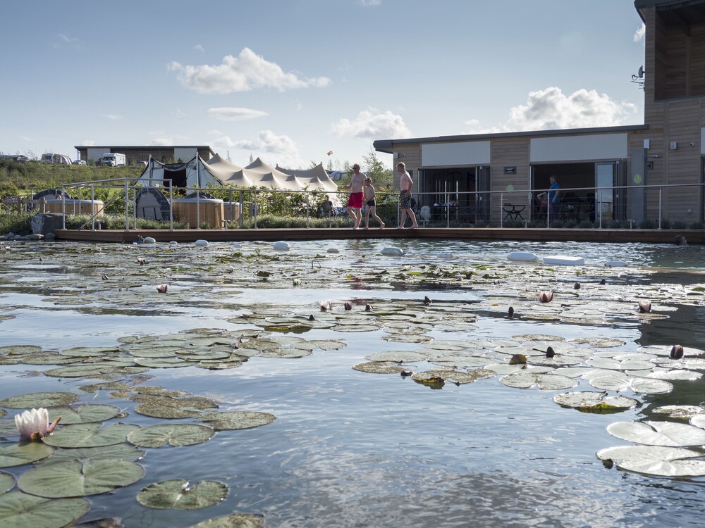 Love2stay Glamping Resort in Shrewsbury, United Kingdom