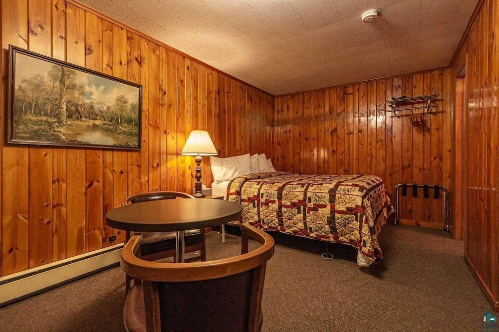 Motel Ely - photo 11