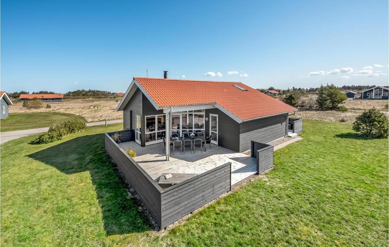 Gorgeous Home In Ulfborg With Kitchen — 4-Star Luxury Hotel in Ulfborg, Denmark