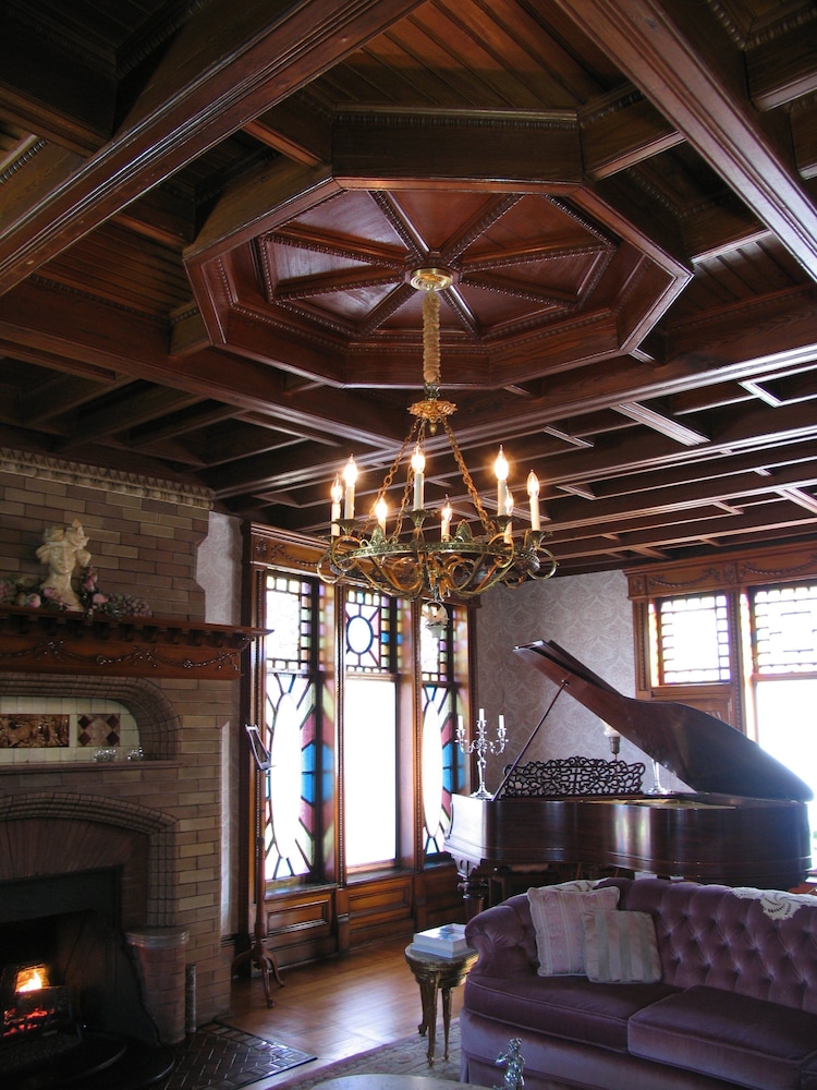 The Towers Bed & Breakfast - photo 31