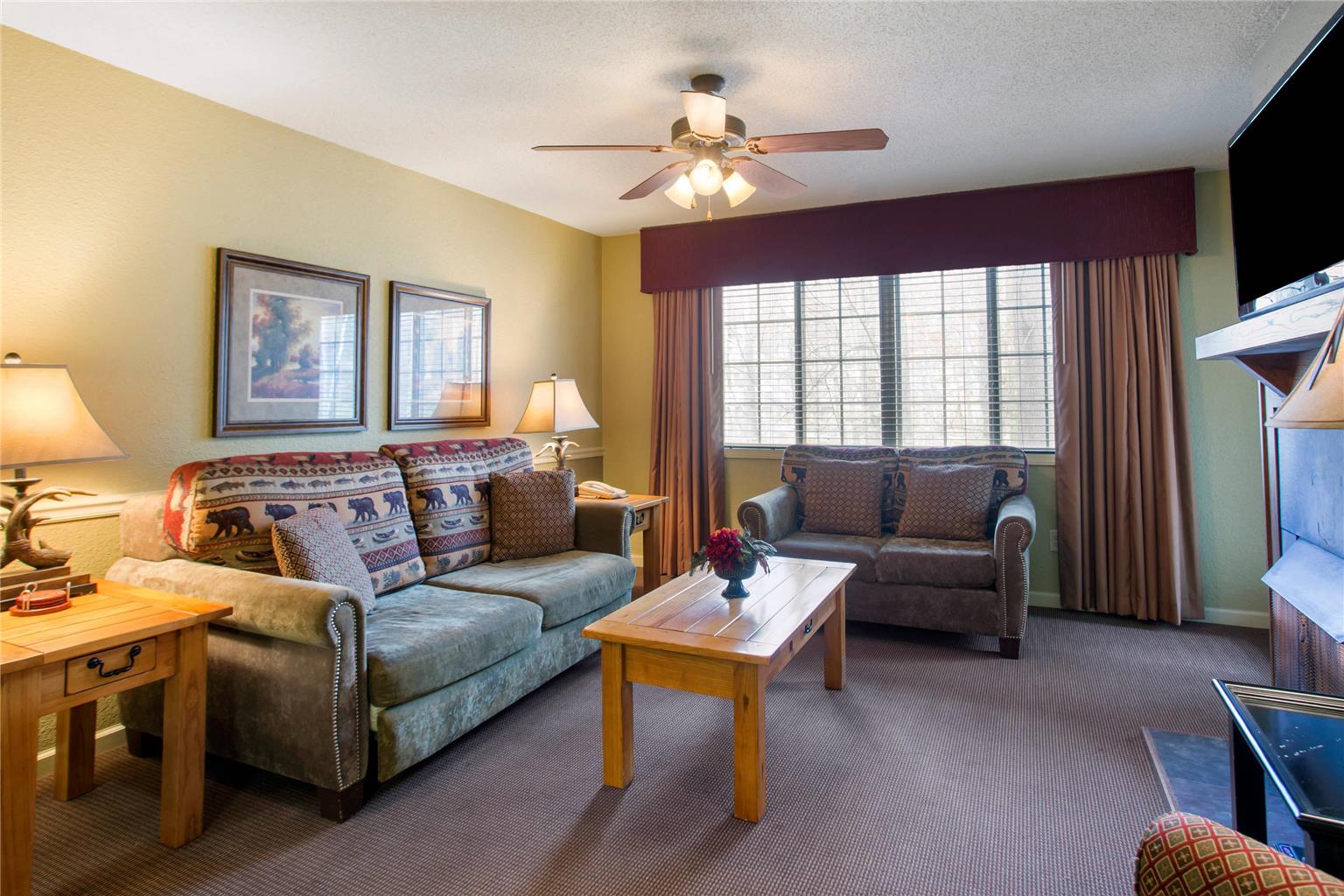 Bluegreen Vacations Blue Ridge Village an Ascend Collection Resort - photo 14