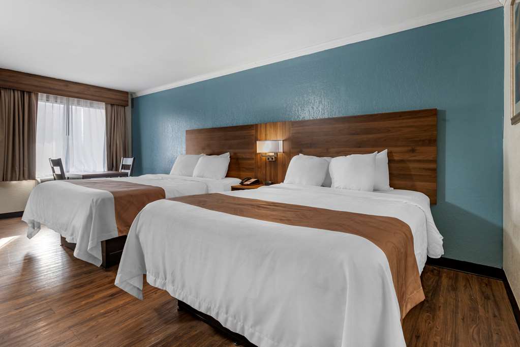 Quality Inn & Suites Ft. Jackson Maingate - photo 22