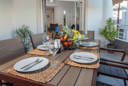 Elyzabeth Maisonette — 4-Star Luxury Hotel in Agios Nikolaos, Greece
